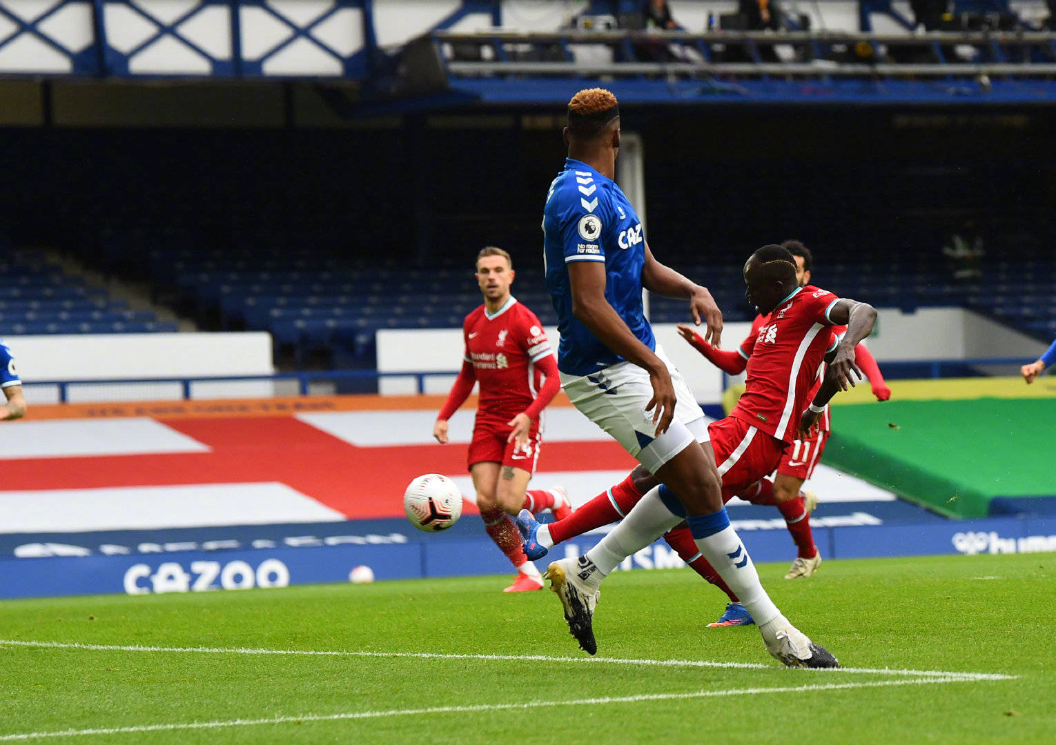 万欧元以上 万欧元以上